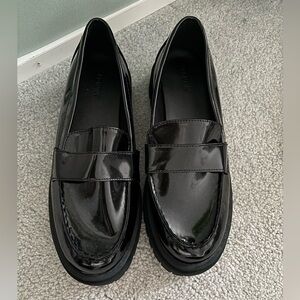NWOT Old Navy chunky lug sole loafers